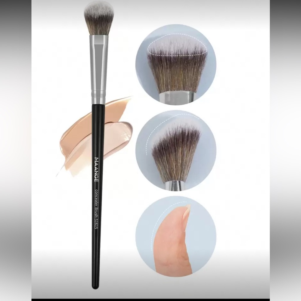 Professional Concealer Makeup Brush - Black